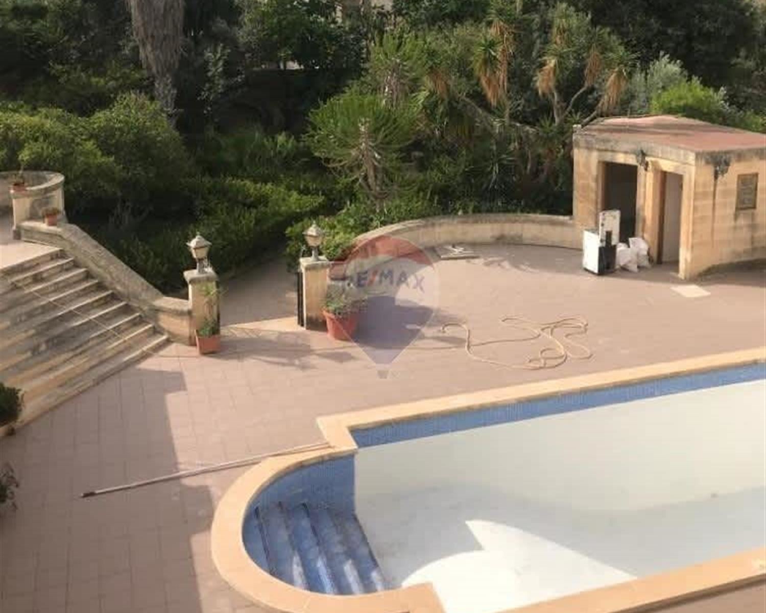 Villa Detached