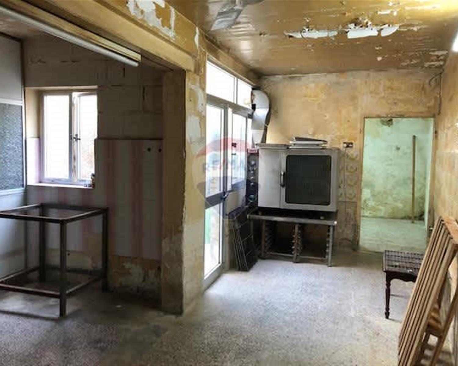 Garage (Residential) For Sale Qormi Malta 24035100151938