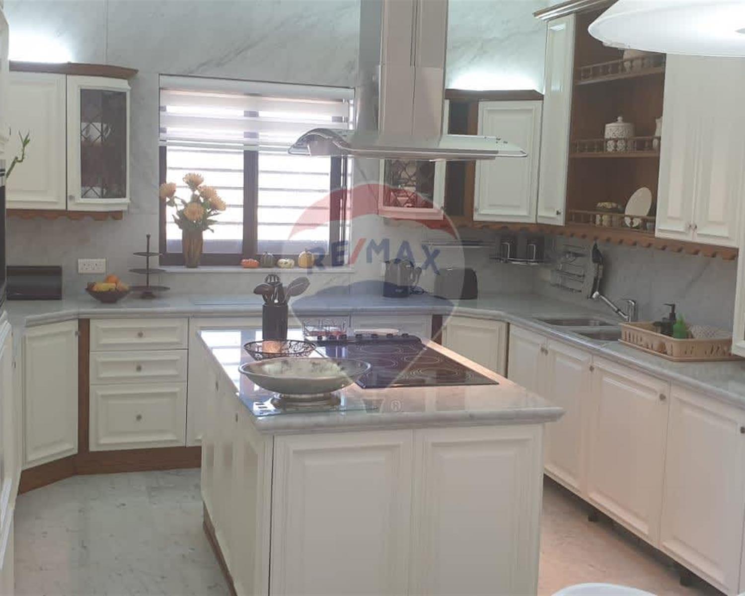 Villa Semi-detached