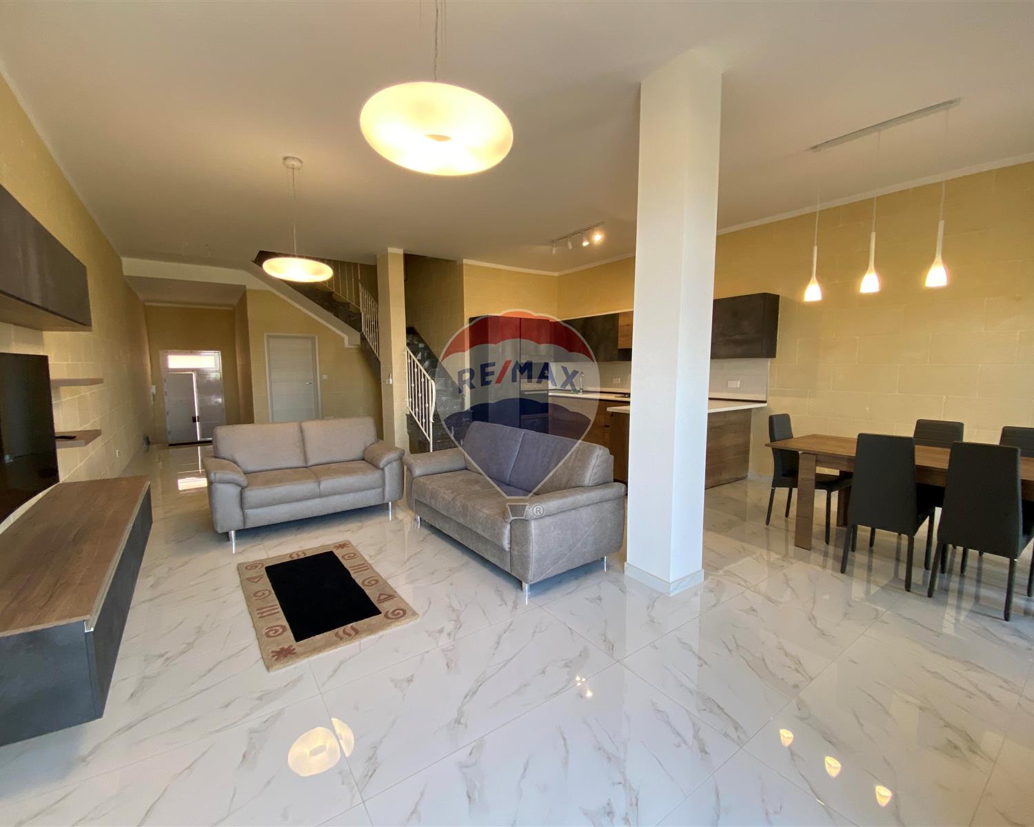 Maisonette Duplex