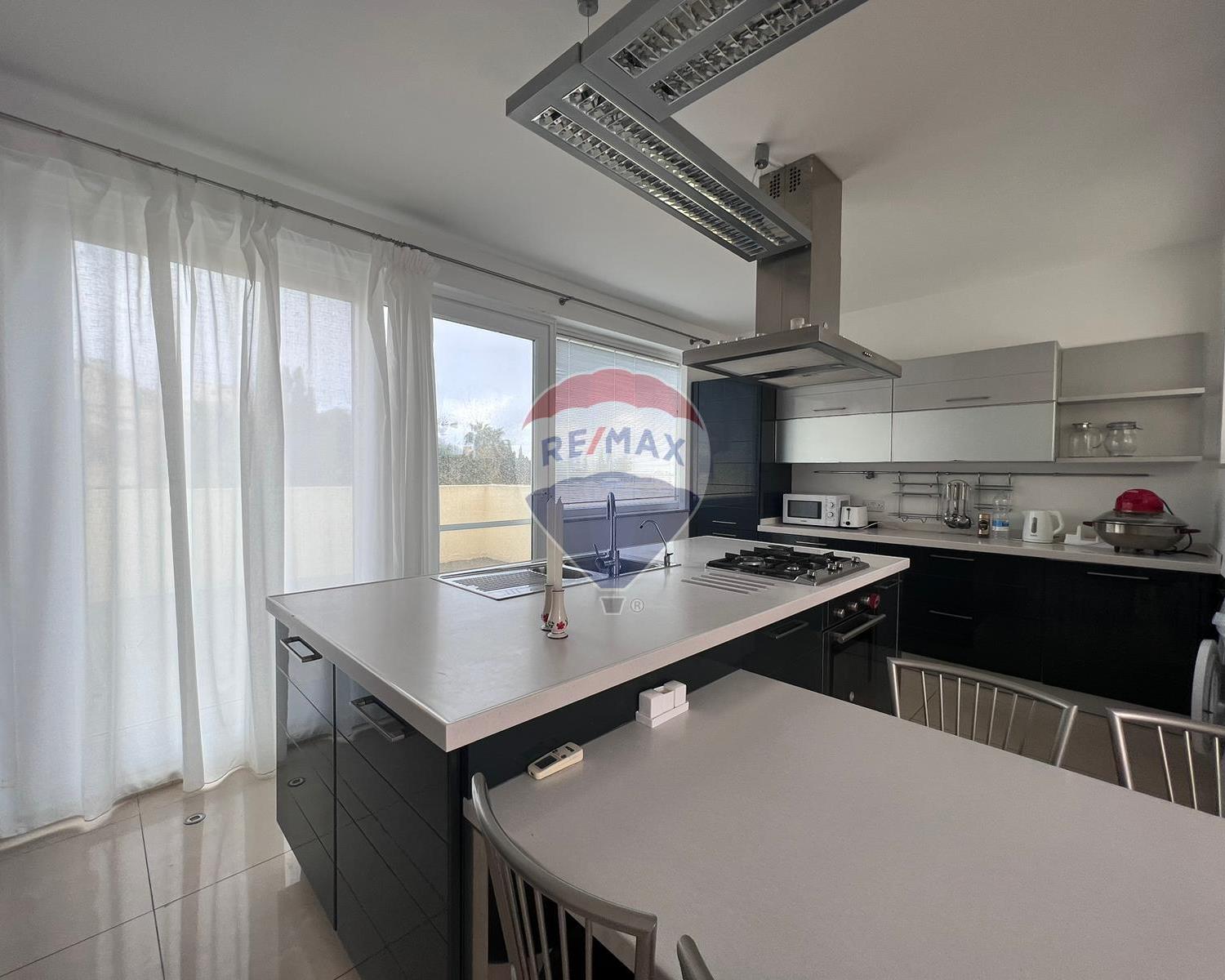 Apartment Duplex