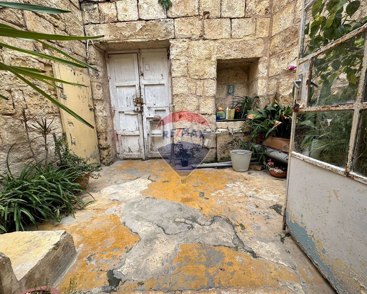 House of Character For Sale Luqa Malta 2400610078029