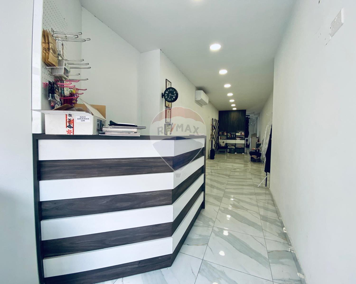 Salon/Hairdresser/Beautician