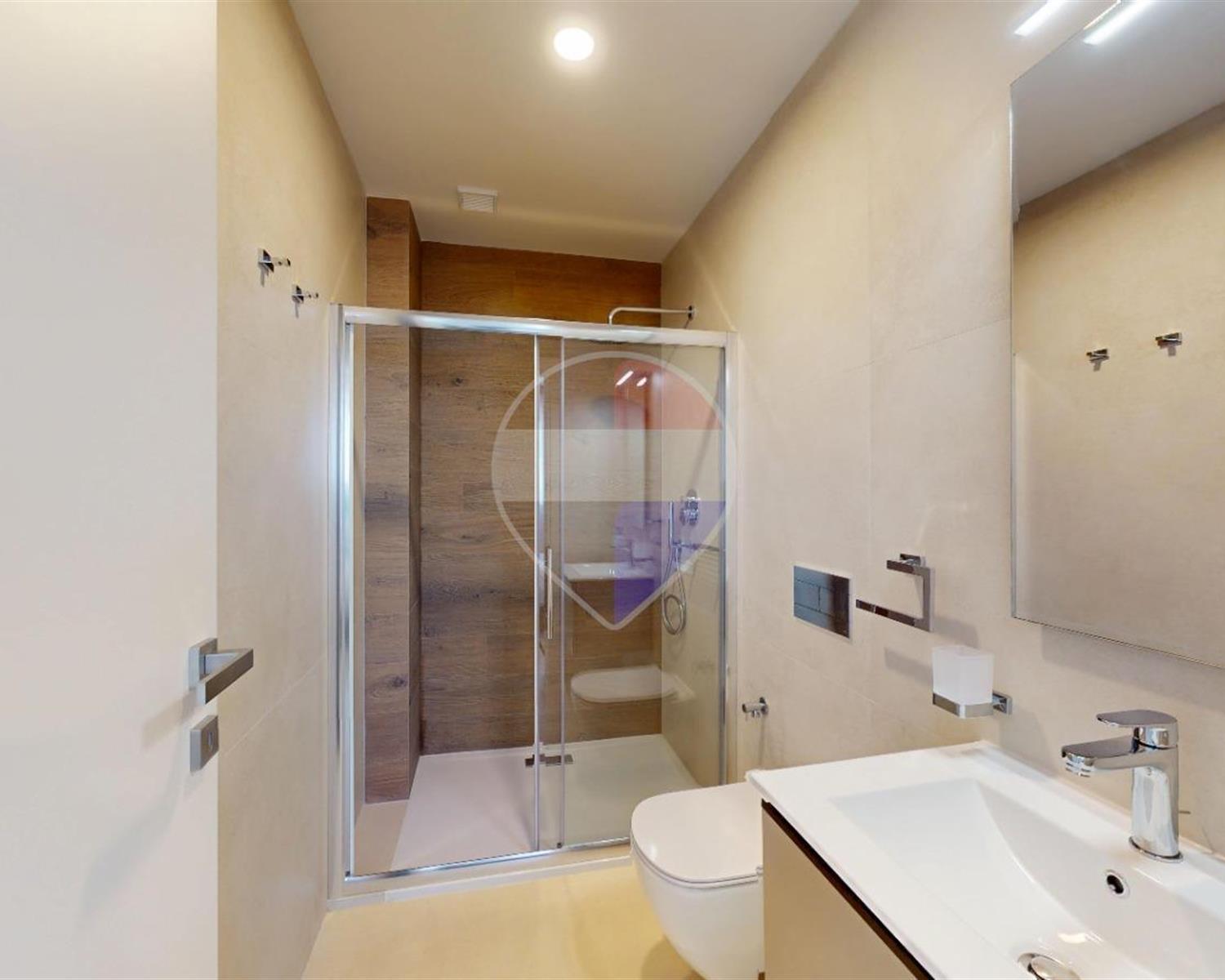 Villa Semi-detached