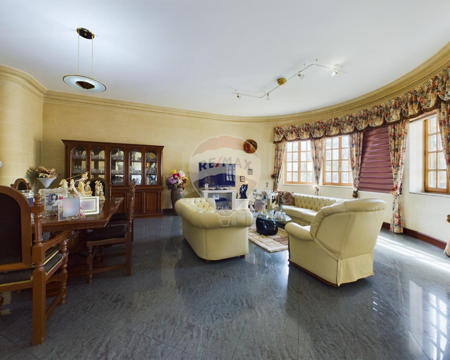 Bungalow Detached