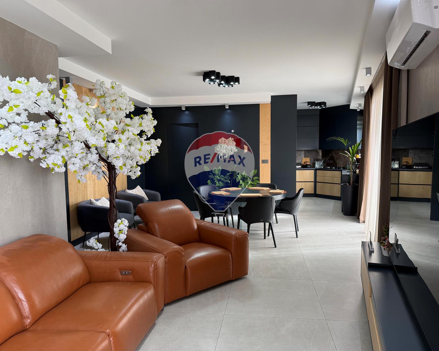 Maisonette