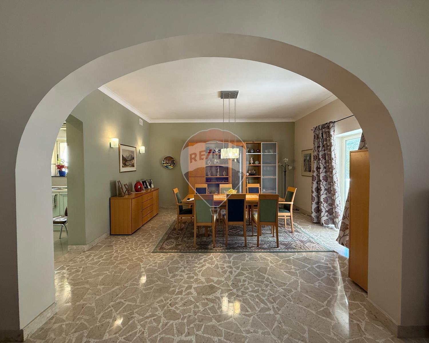 Bungalow Detached