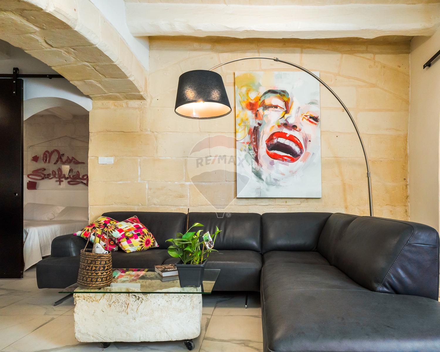 Maisonette