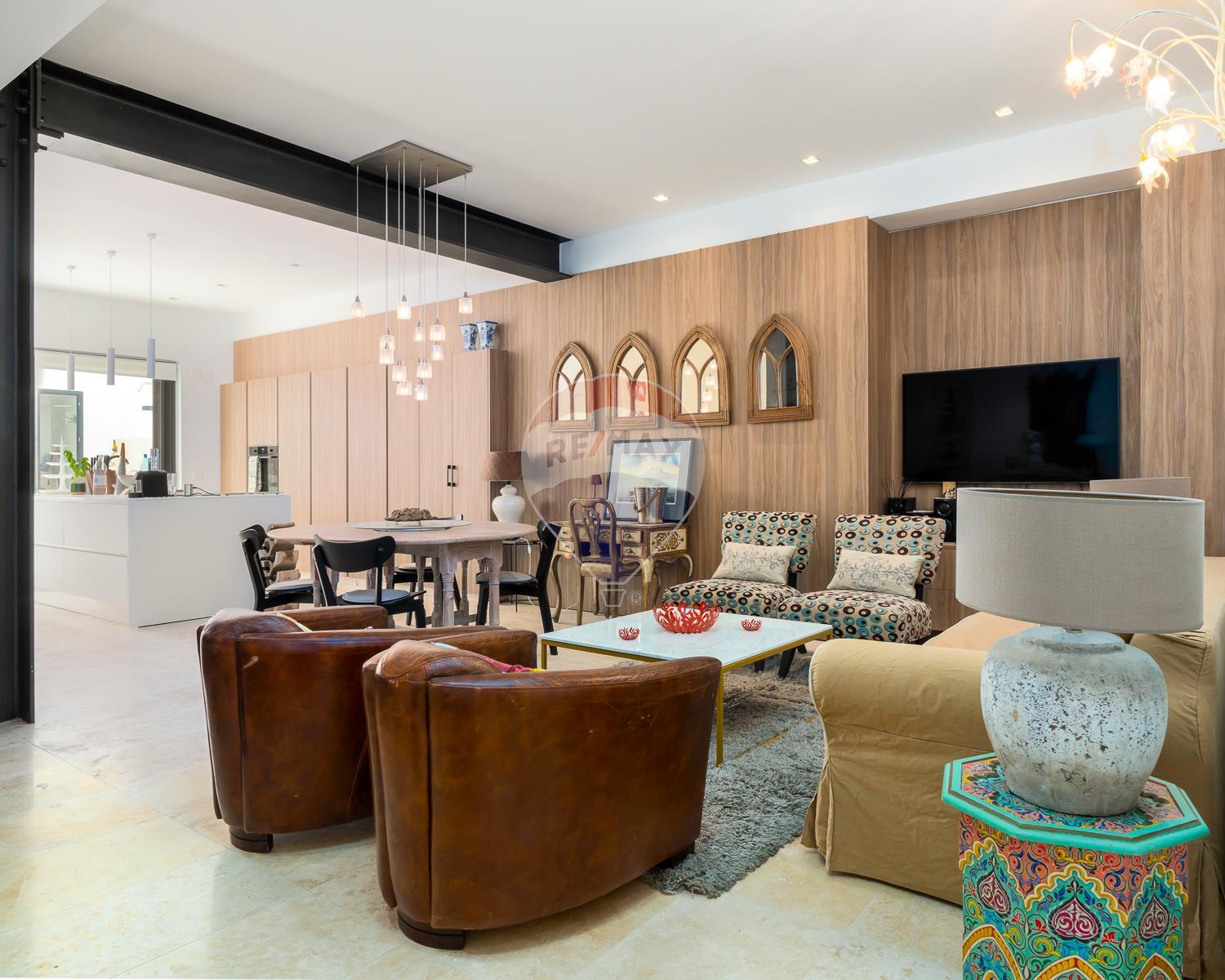 Maisonette