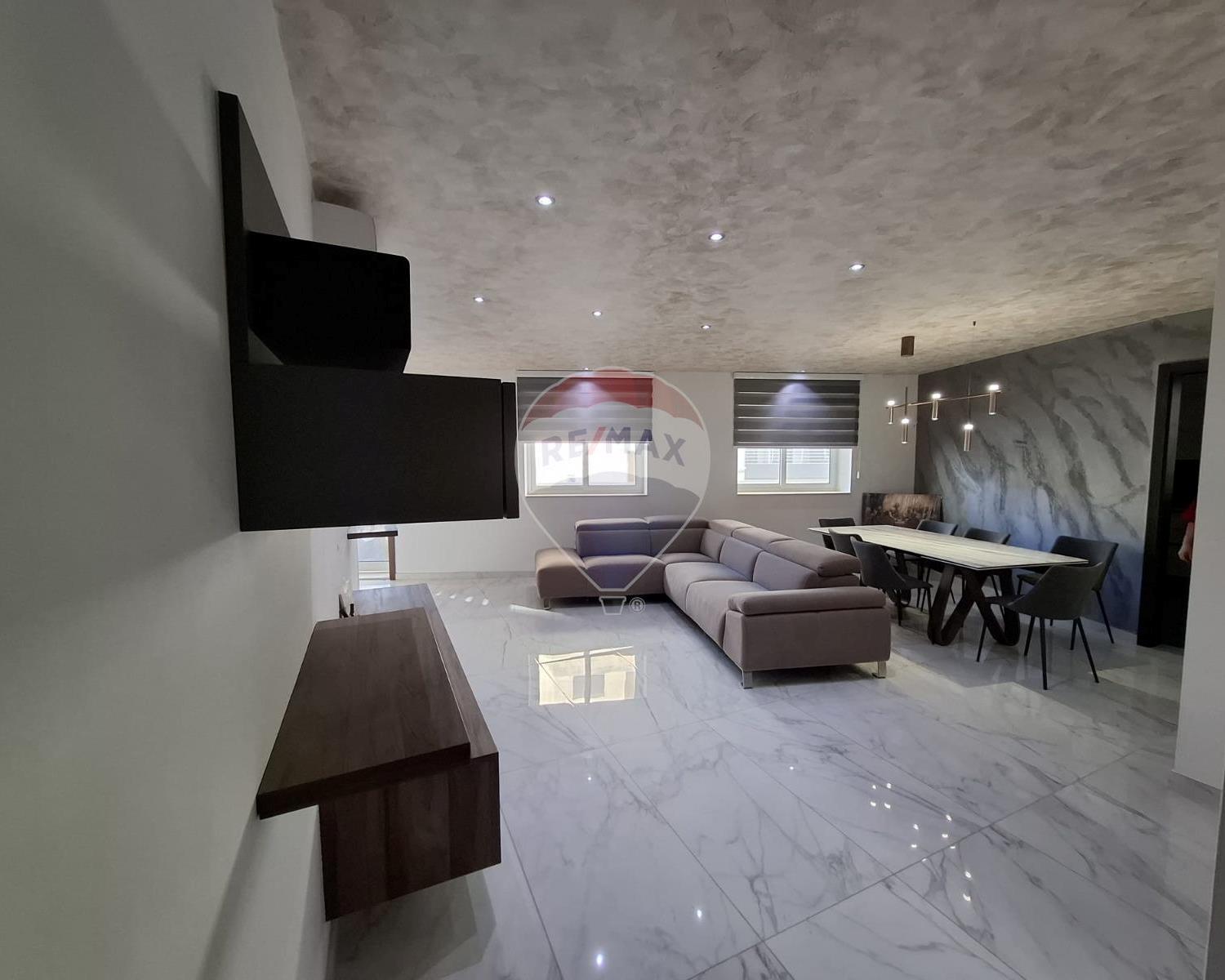 Maisonette