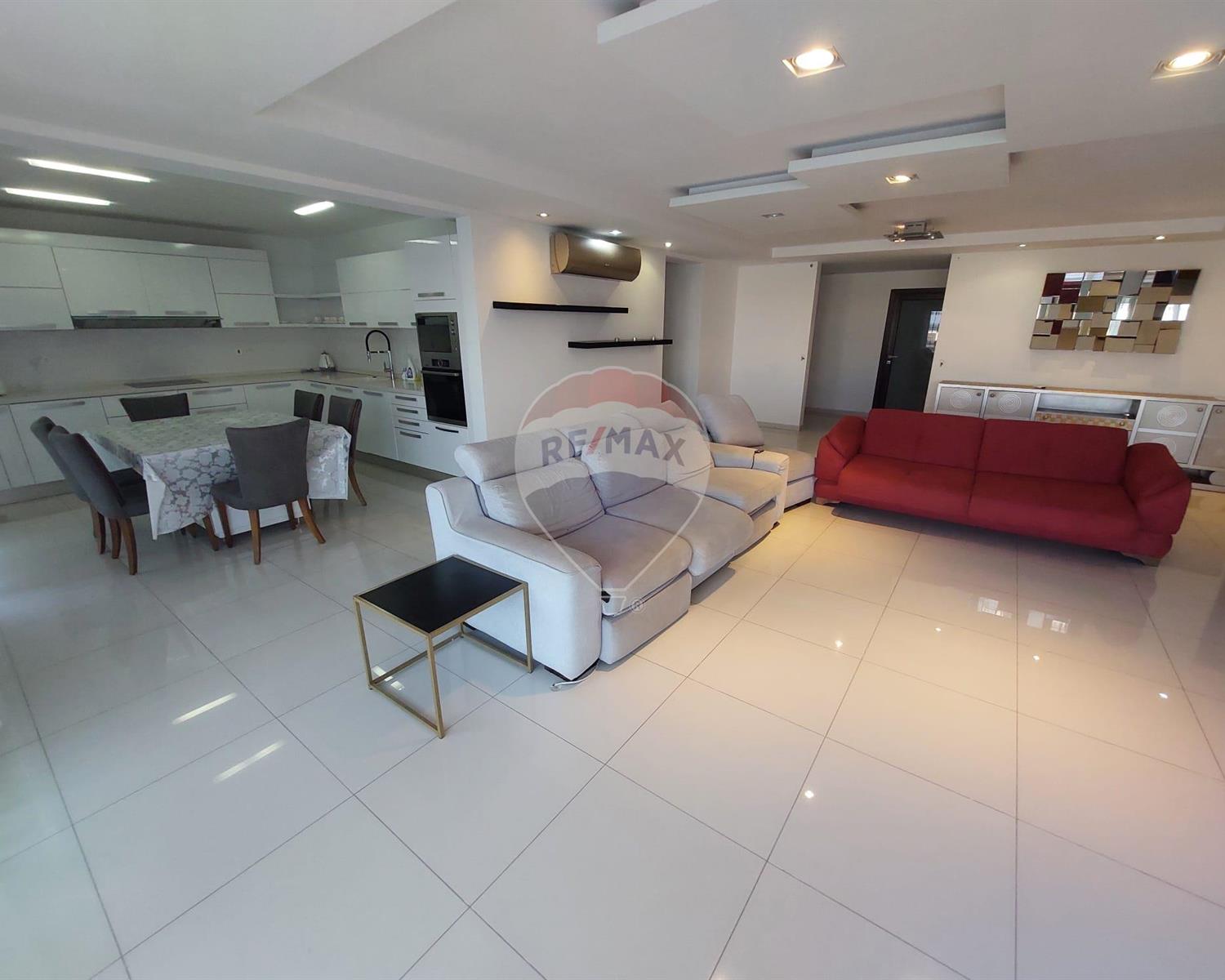 Maisonette