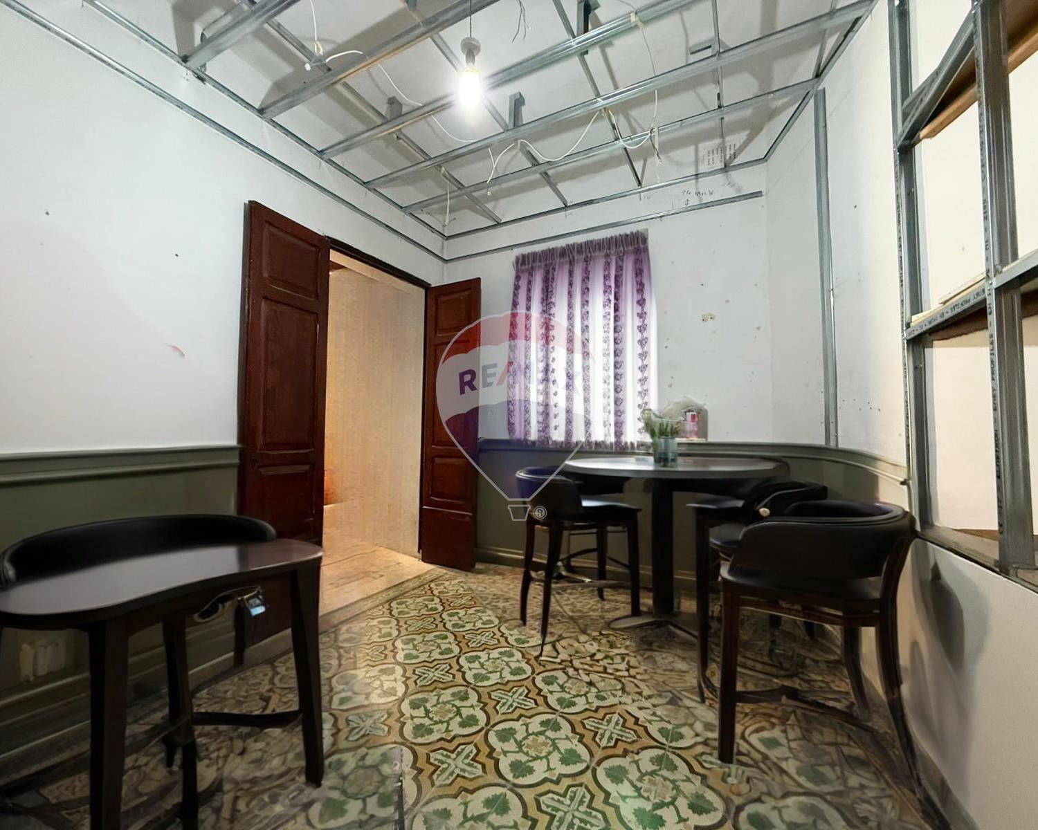 Maisonette