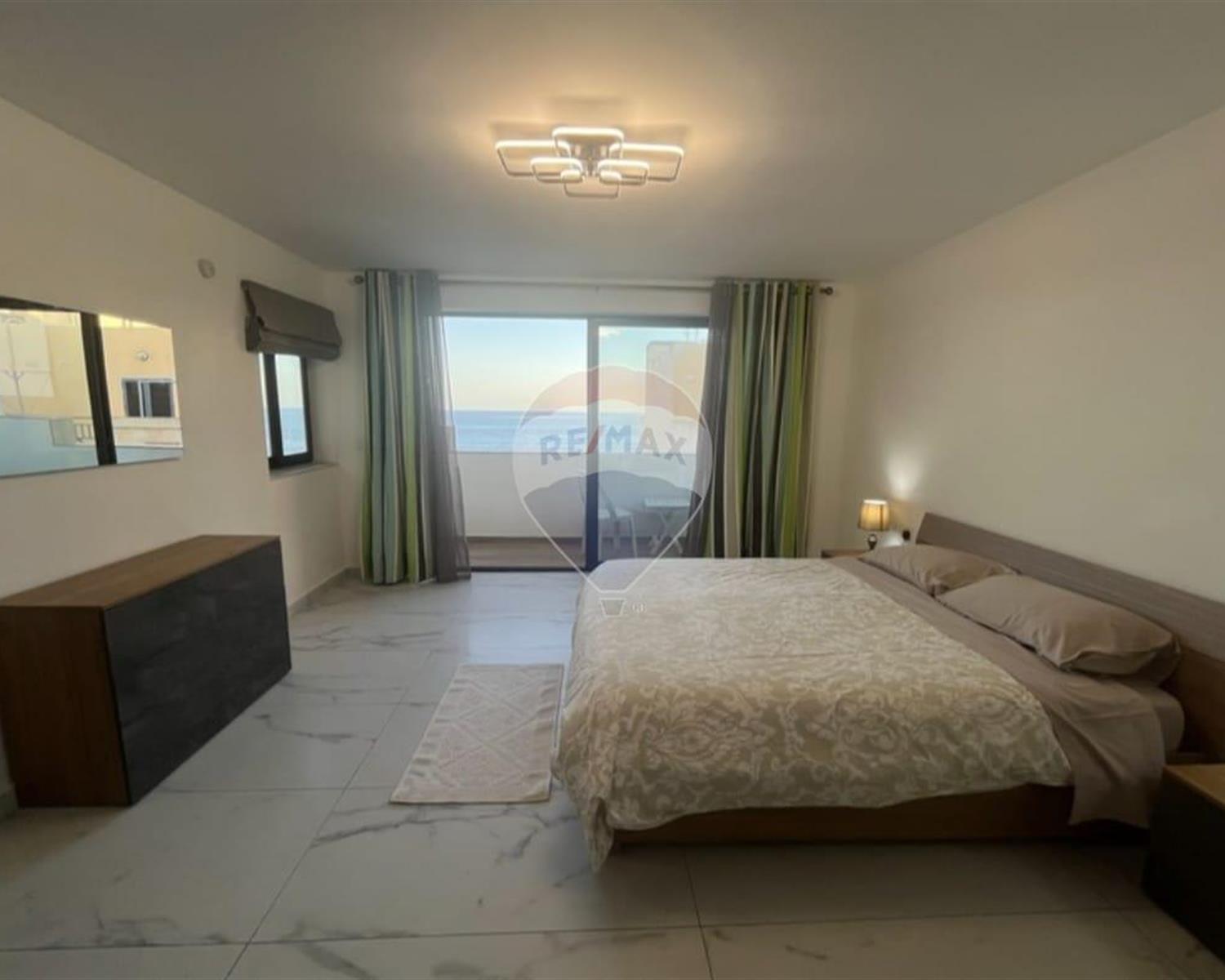 Apartment in Xgħajra - photo 3 of 20