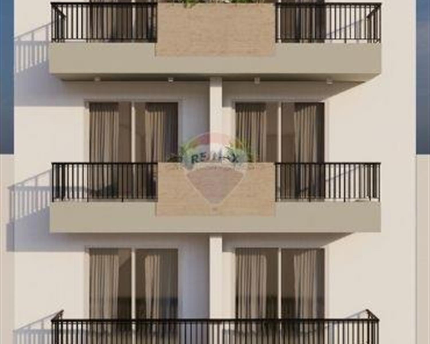 Garage (Residential)