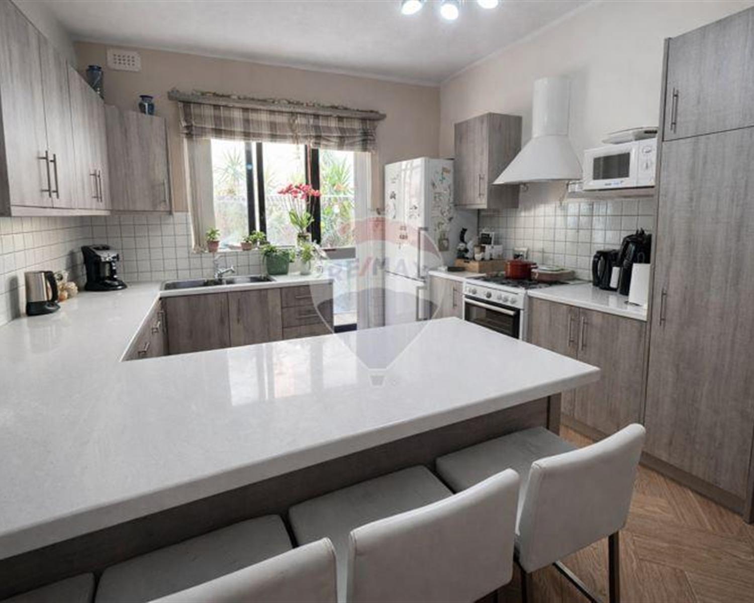 Maisonette Duplex in Ħamrun - photo 2 of 17