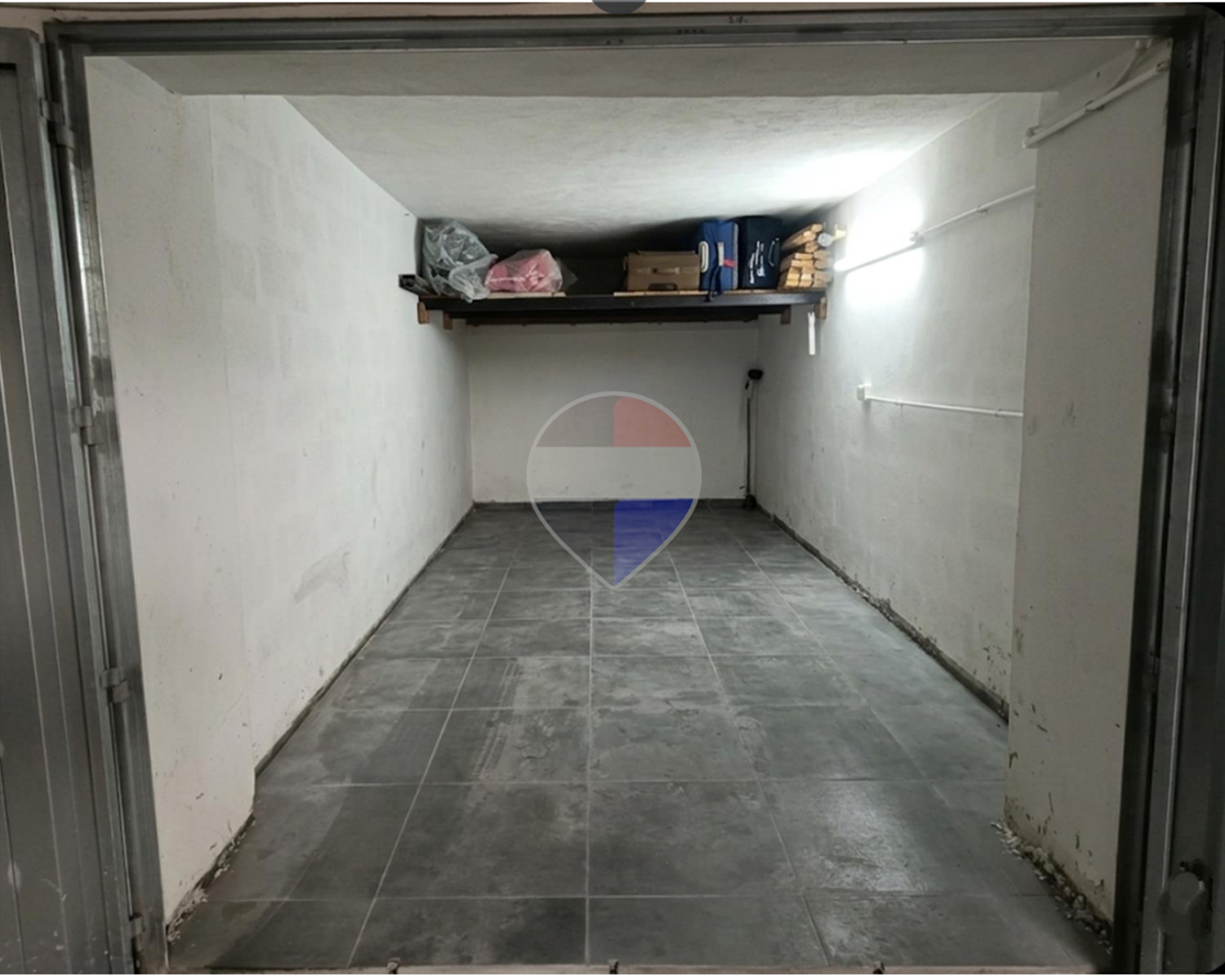 Garage (Residential)