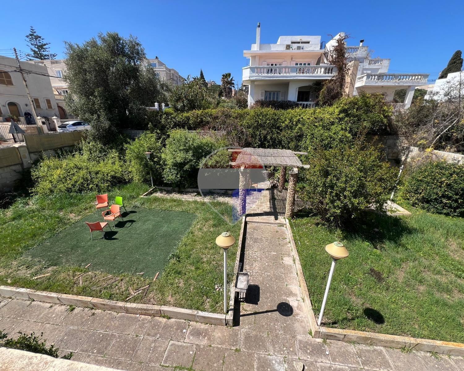 Villa Detached