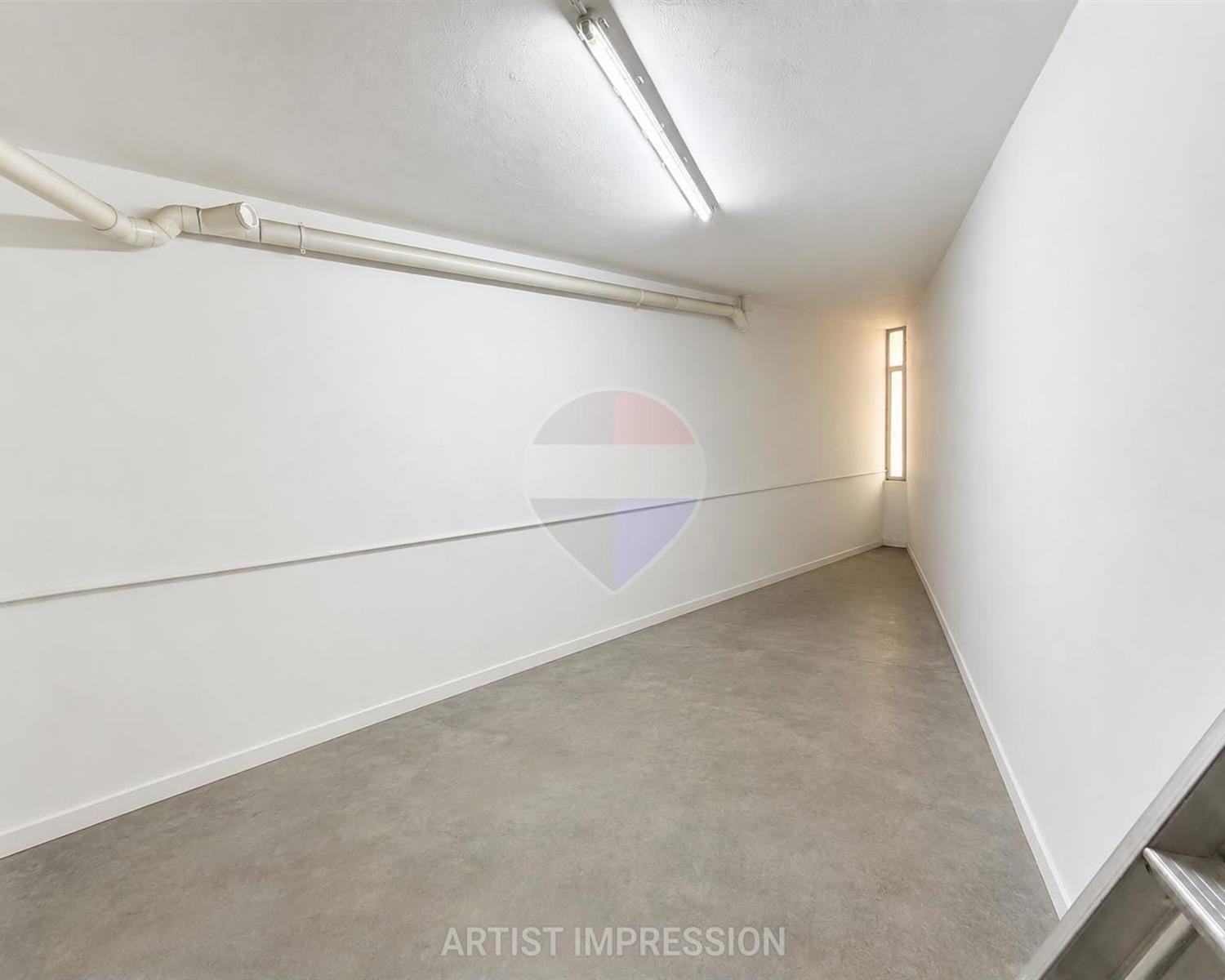 Garage (Residential)