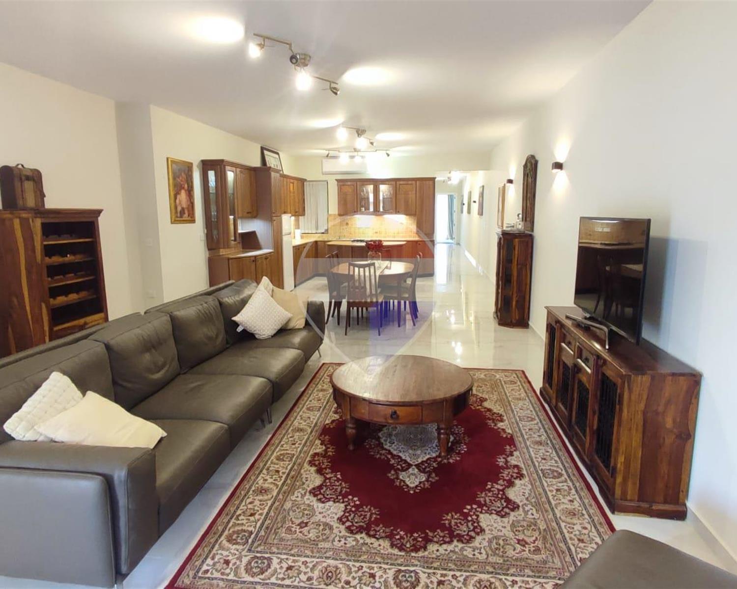 Maisonette