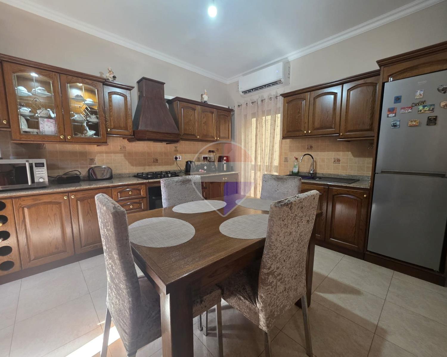 Maisonette