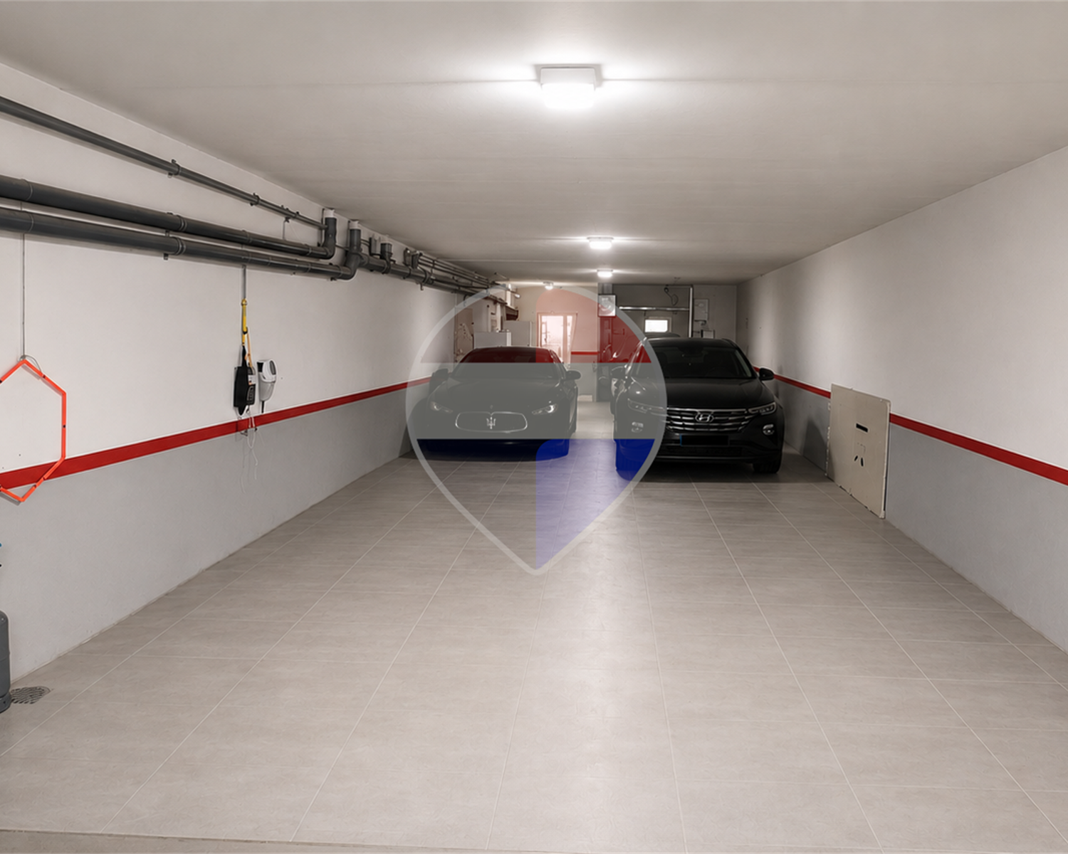 Garage (Residential) for sale in Qormi - €850,000 - 200m²