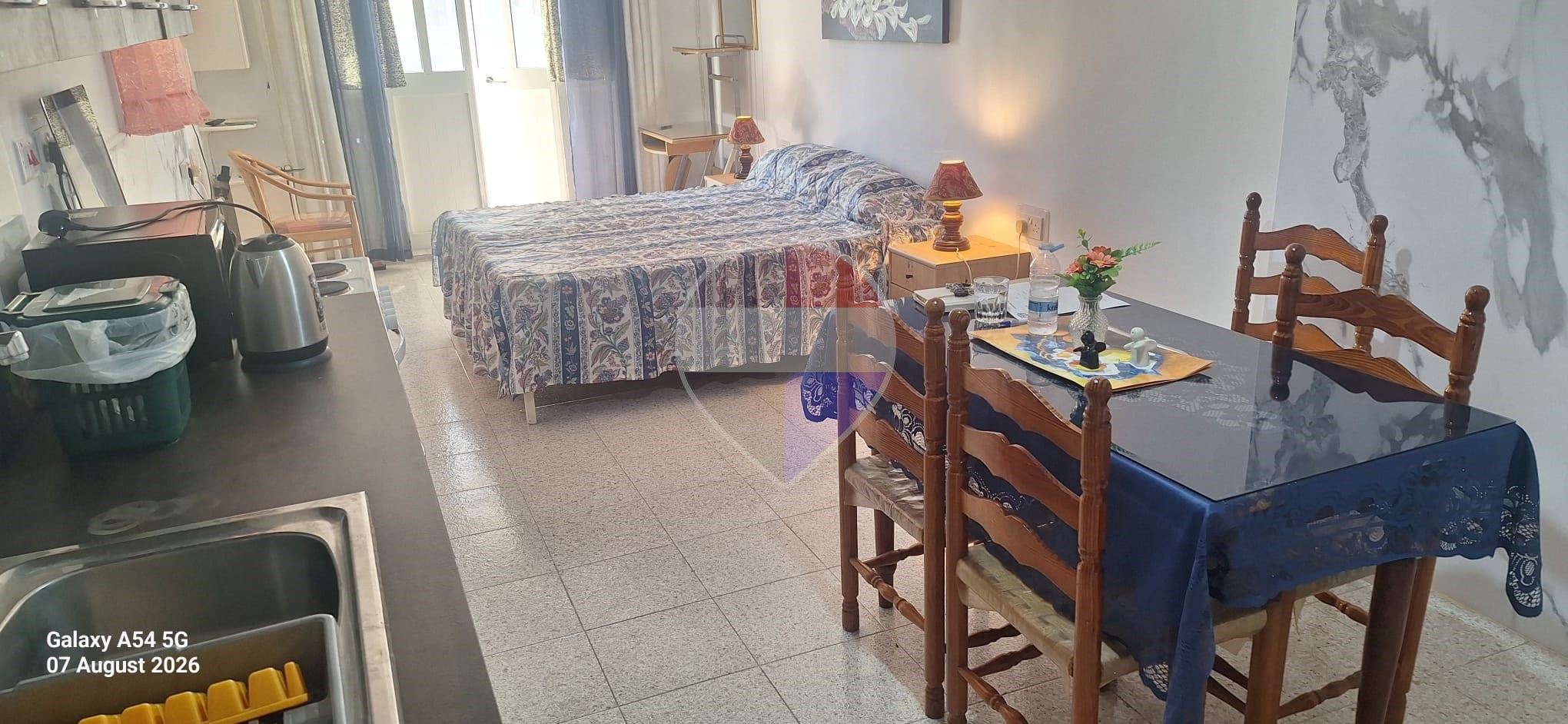 Studio Flat