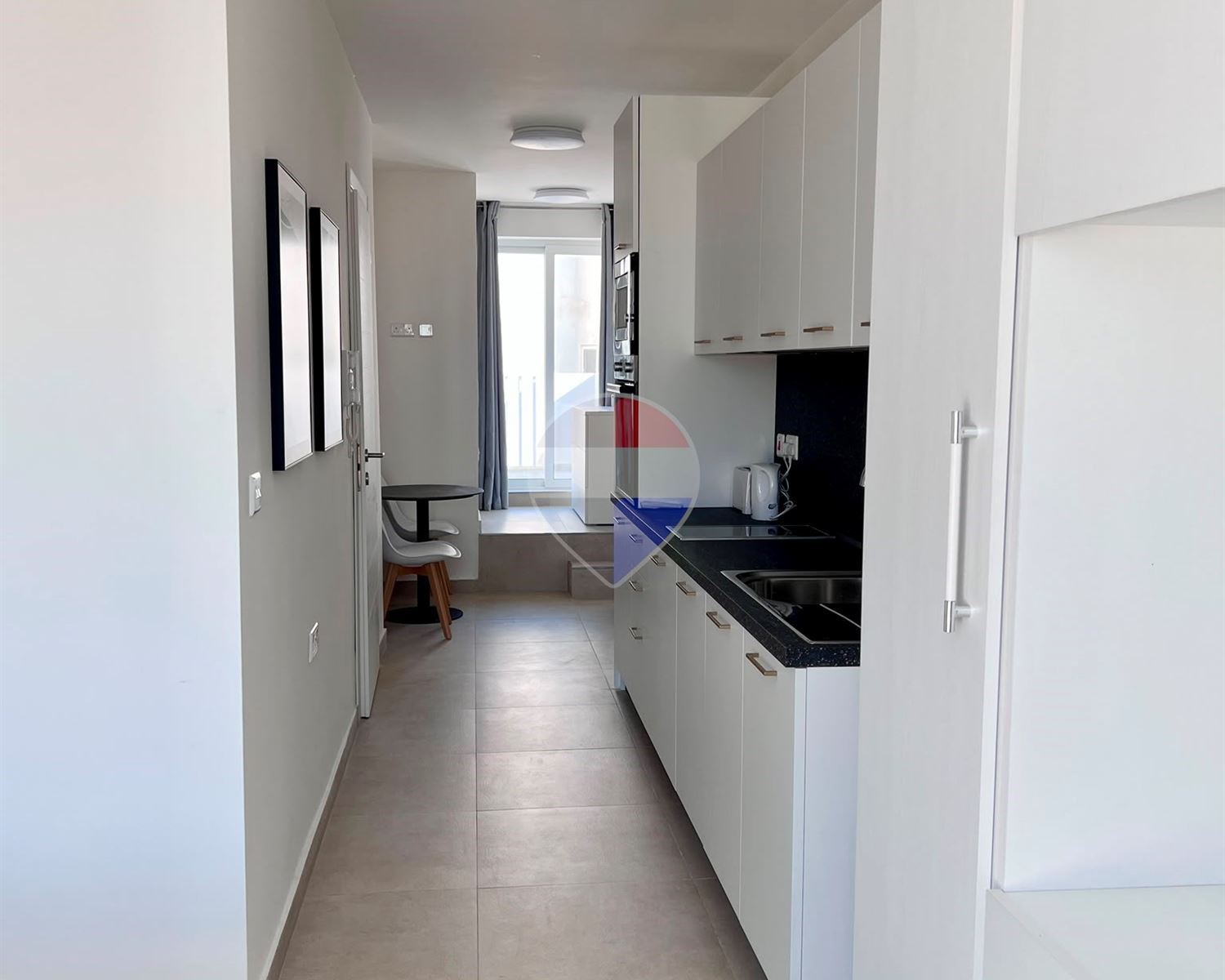 Studio Flat