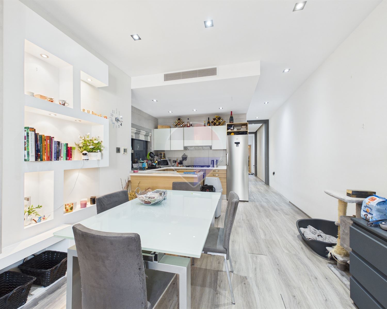 Maisonette