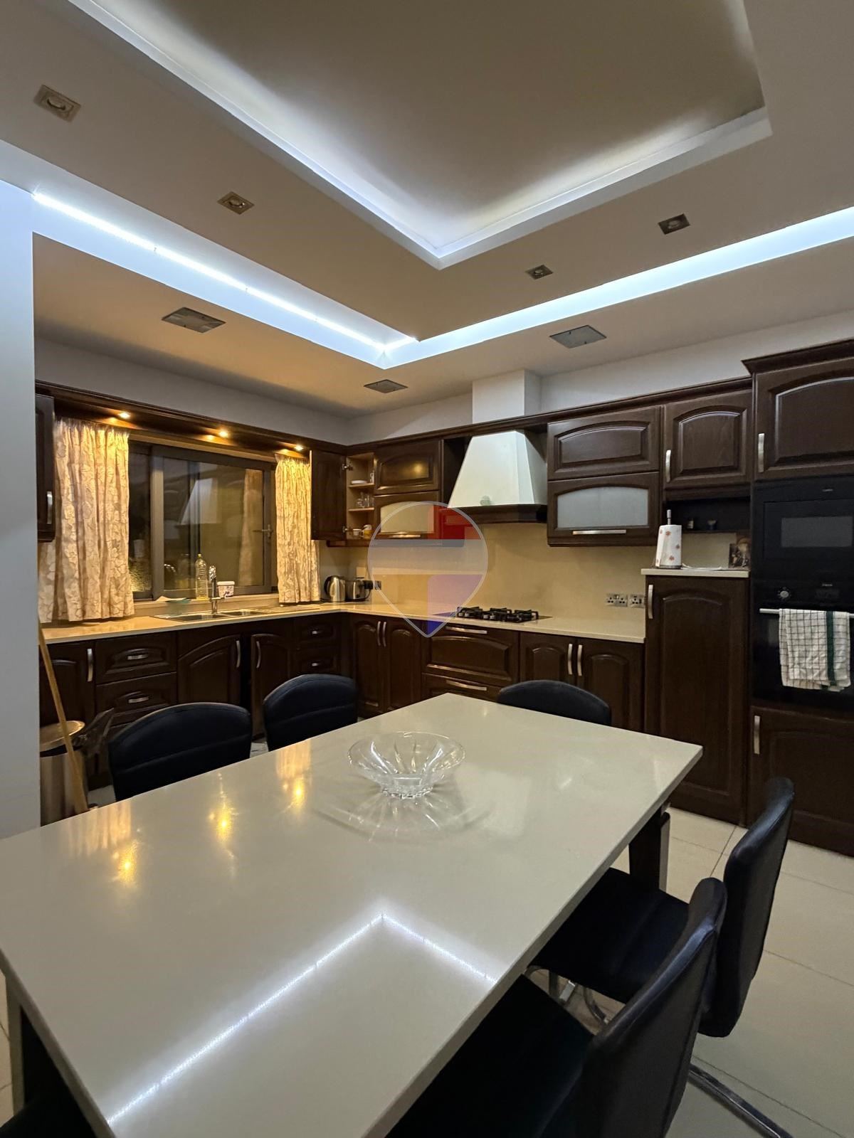 Maisonette