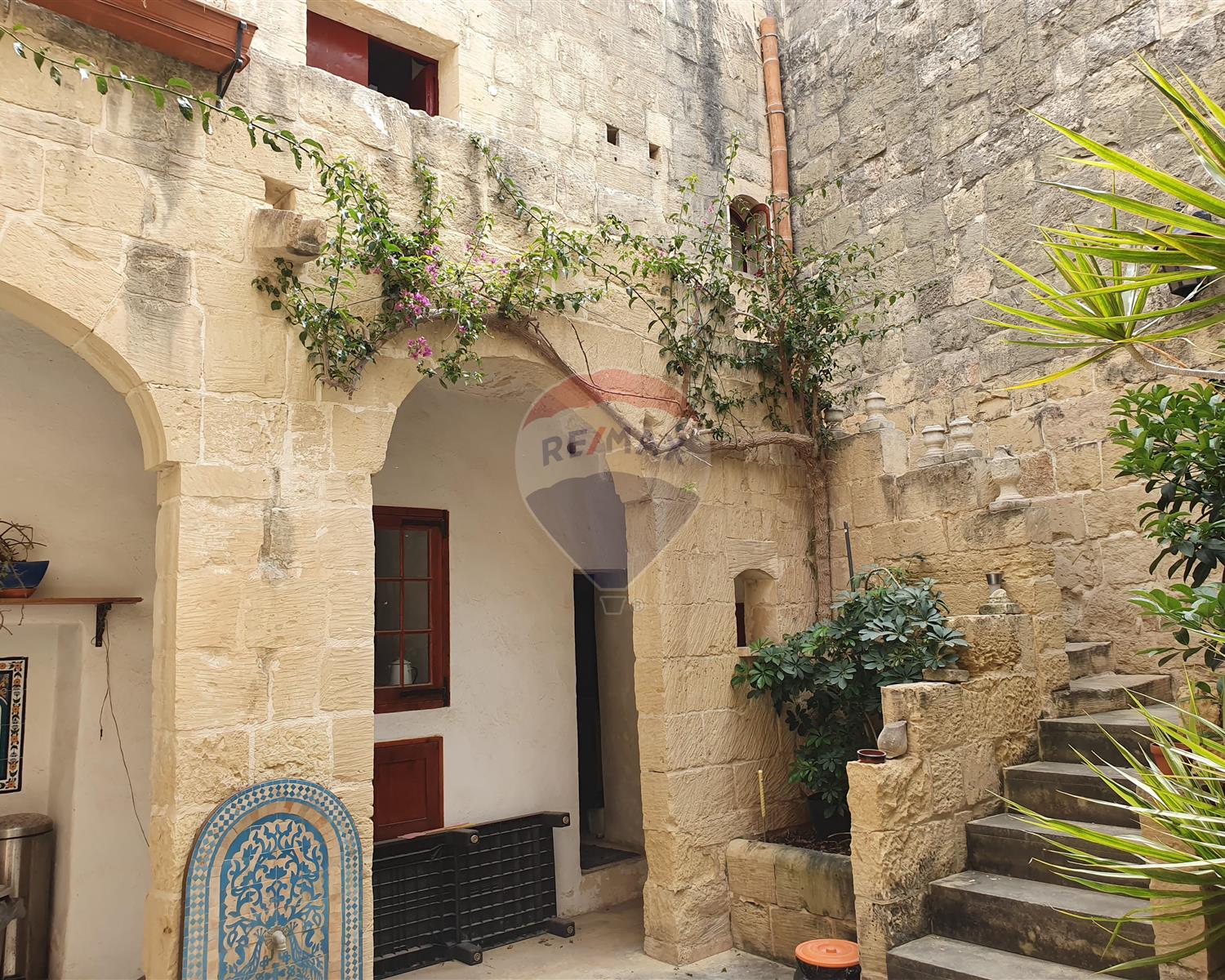 House of Character For Rent Mosta Malta 240451003578