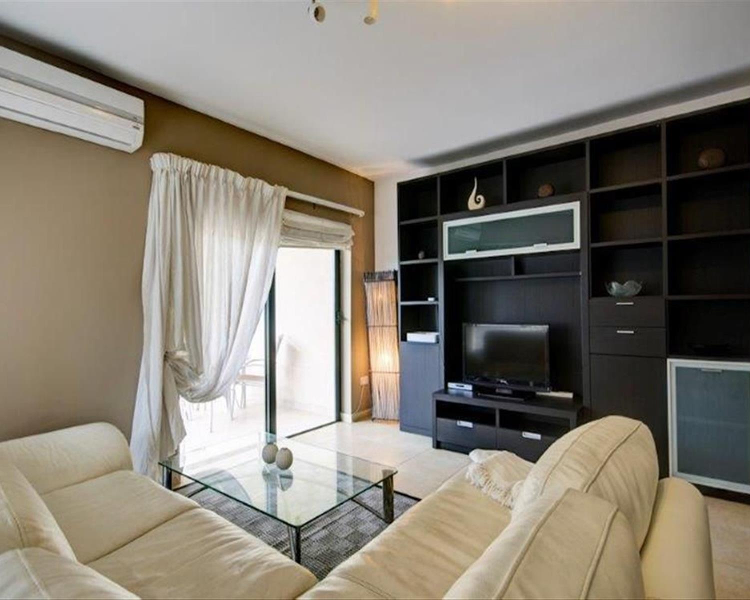 Maisonette in St. Paul's Bay - photo 2 of 20