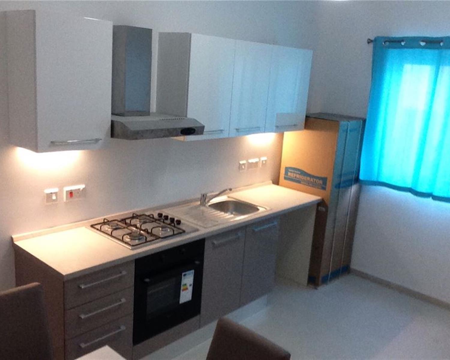 Apartment For Rent Paceville Malta 24010100217358