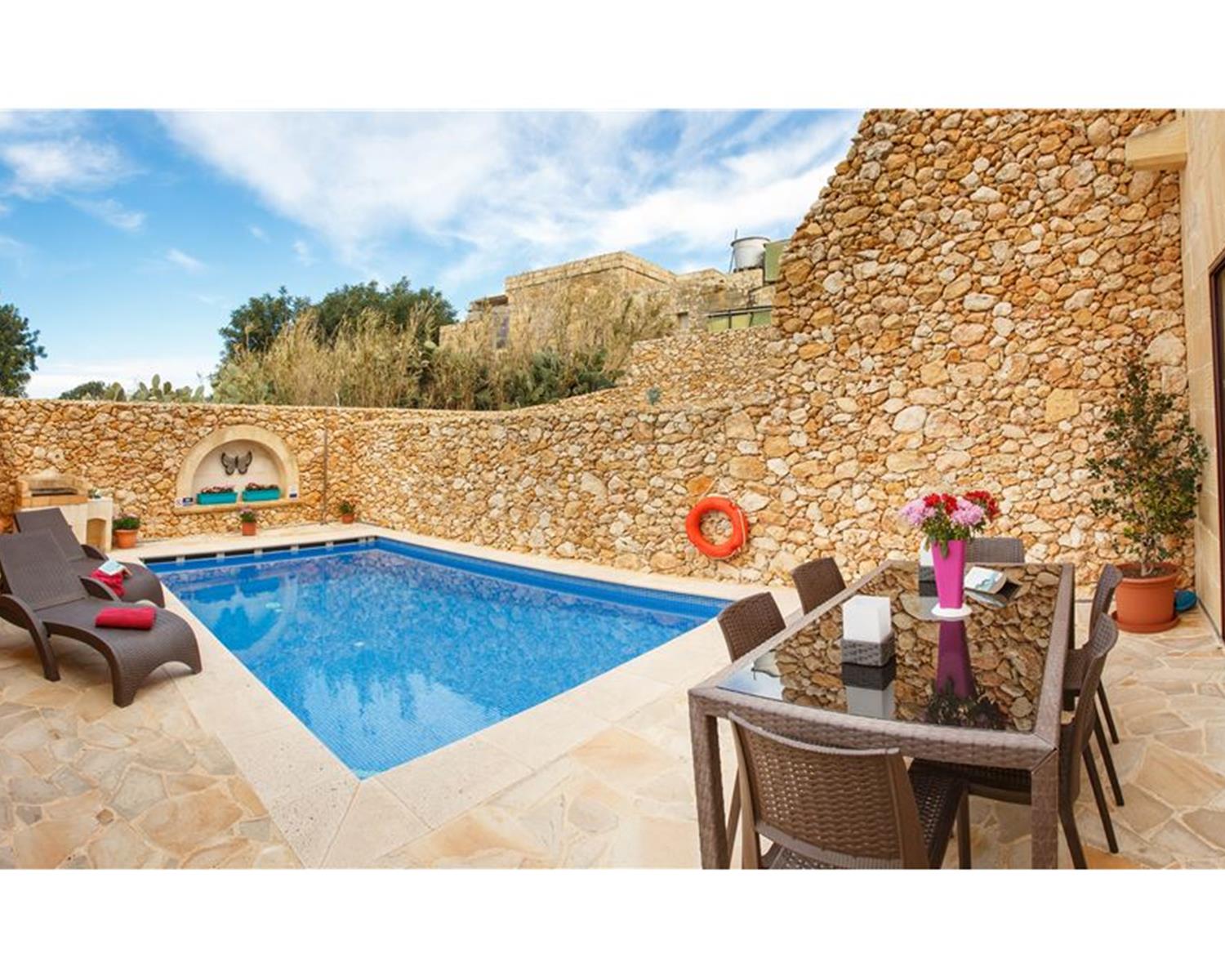 Farmhouse For Rent Gozo Xaghra Malta 240341001947