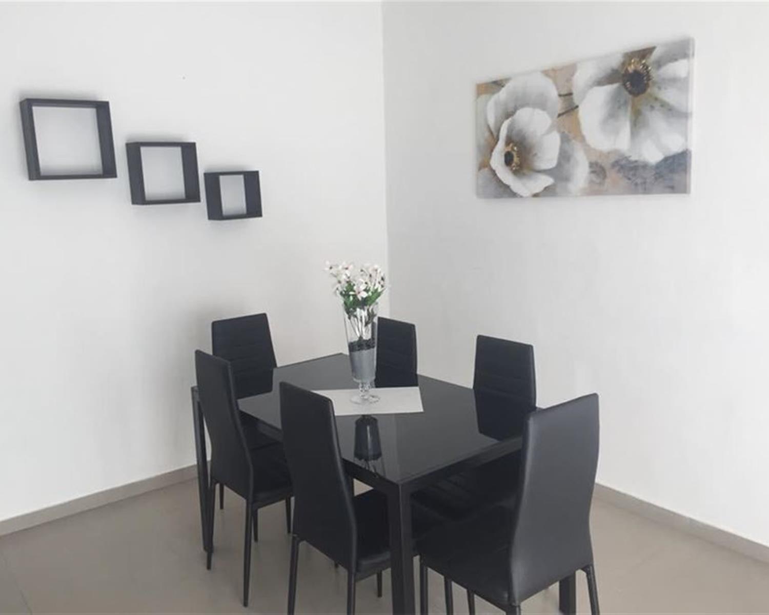 3 Bedroom Apartment in Gzira, Malta - Image 4