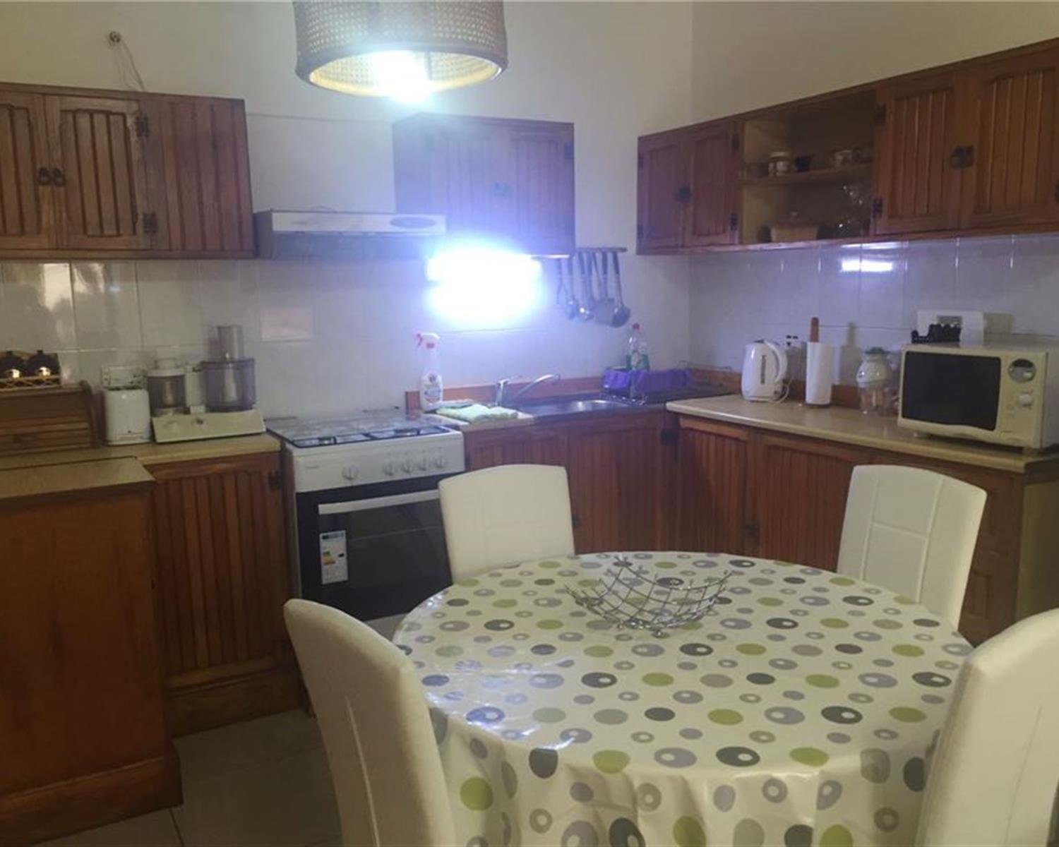2 Bedroom Apartment in Sliema, Malta - Image 2