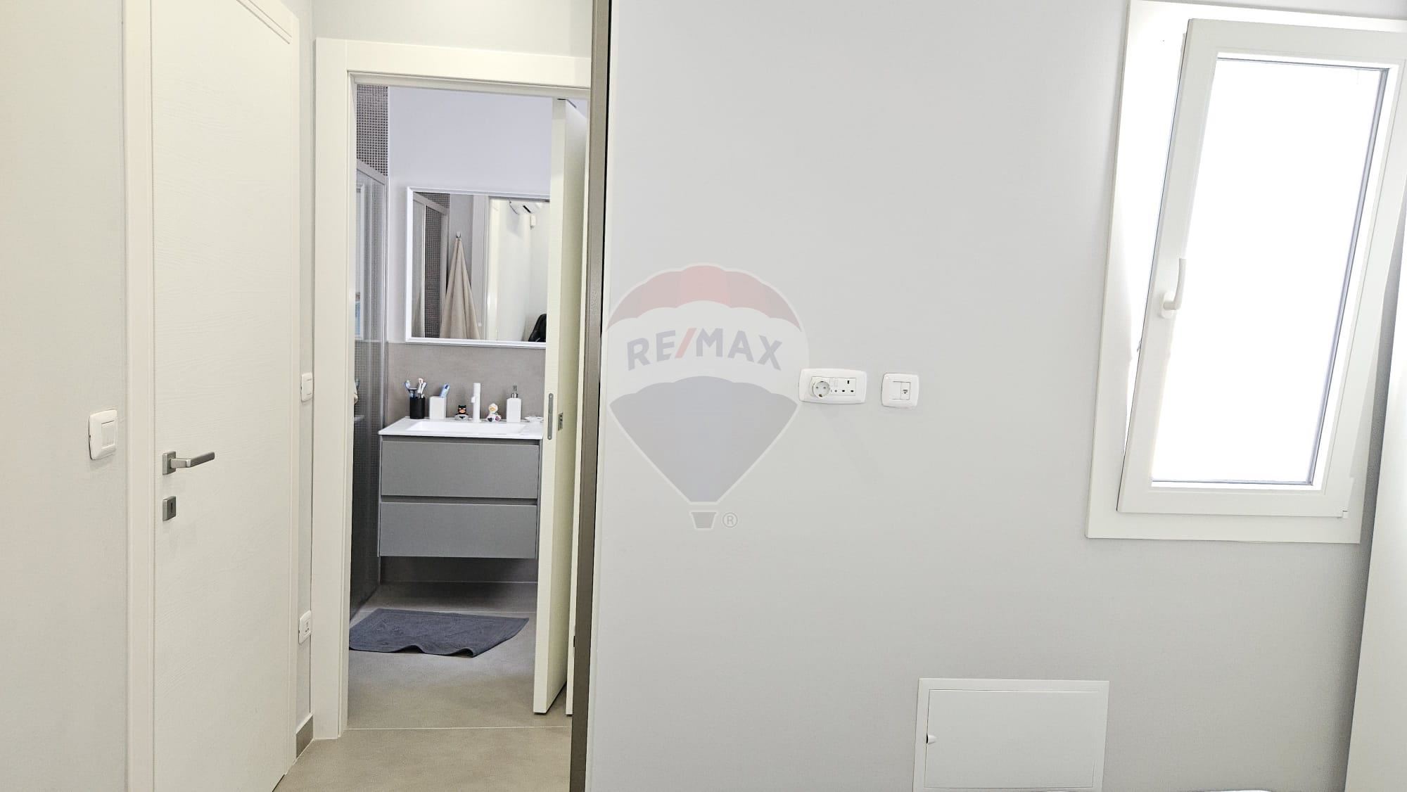Apartment in Swieqi — photo 19