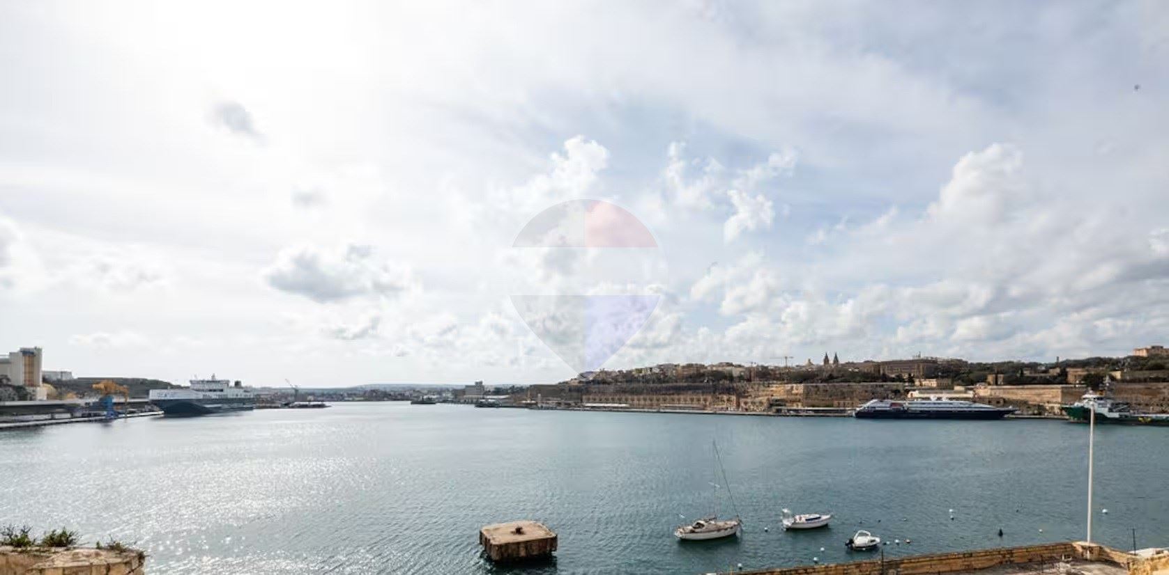 Block Of Apartments in Senglea — photo 4