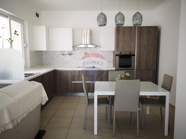 3 bedroom Penthouse to rent in Mosta - €1,300 - 100m²