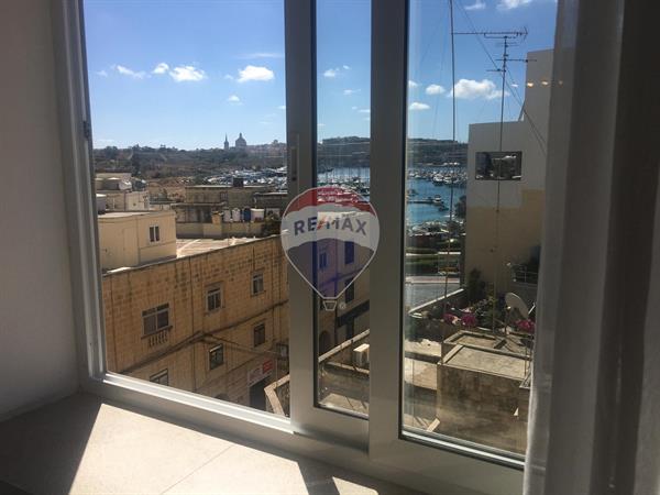 Gzira Apartment - Image 1