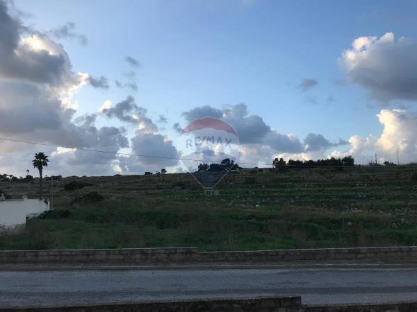 2 bedroom Apartment to rent in Baħar iċ-Ċagħaq - €1,600 - 120m²