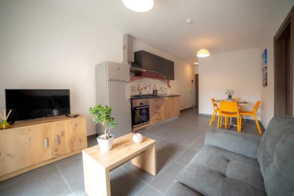 Gzira Apartment - Image 1