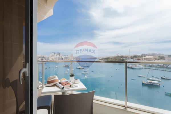 Gzira Apartment - Image 1