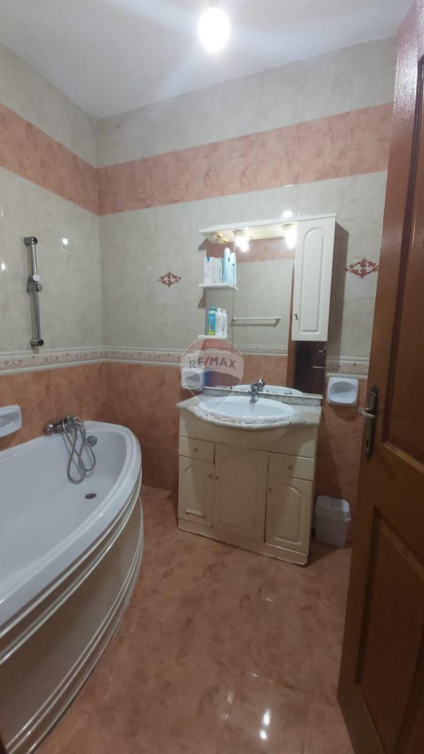 3 bedroom Apartment for sale in Swieqi - €450,000 - 120m²