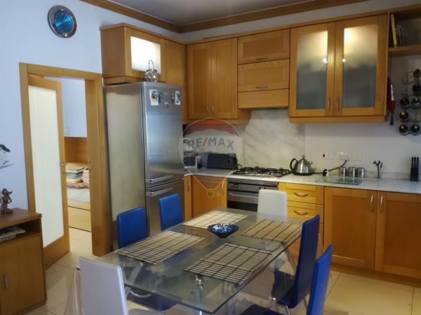 2 bedroom Penthouse to rent in Mellieħa - €1,500