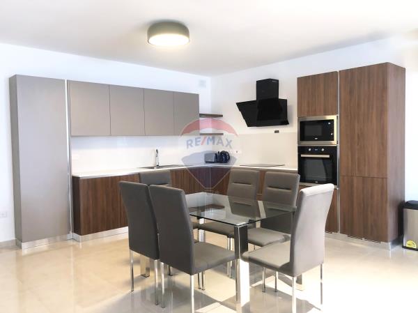 Luqa Apartment - Image 1