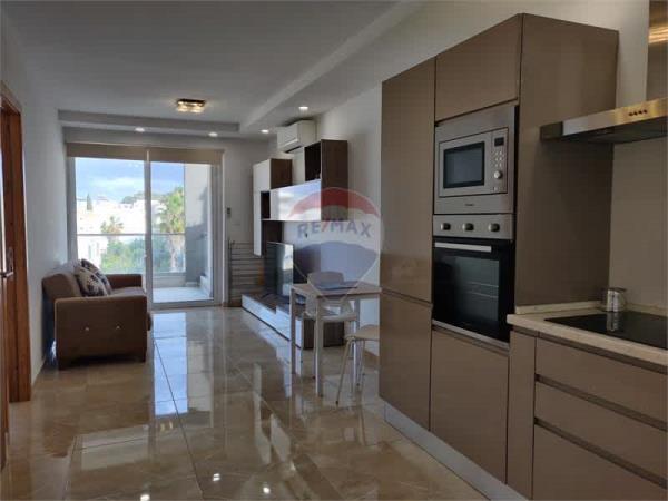 Swieqi Apartment - Image 1