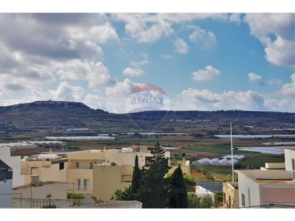 4 bedroom Apartment to rent in Mġarr - €1,300