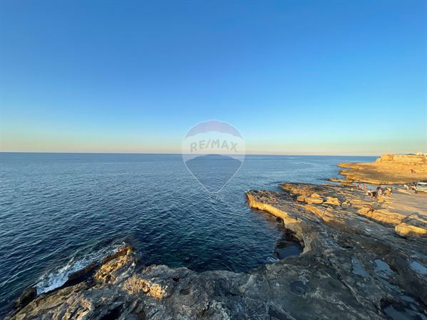 Нерухомість у Kalkara