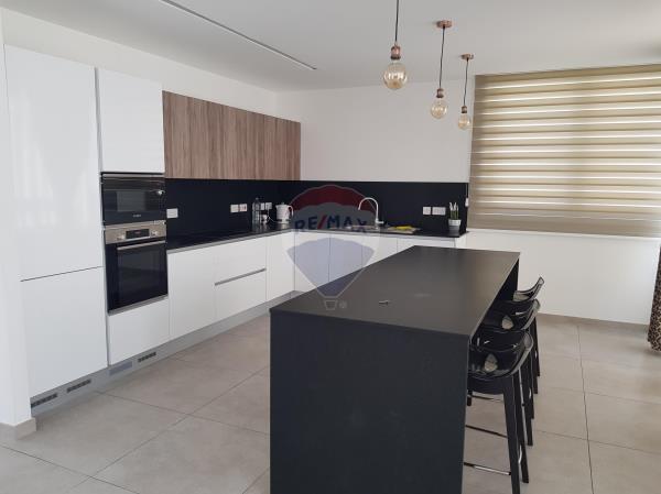 Birguma Villa Semi-detached - Image 1