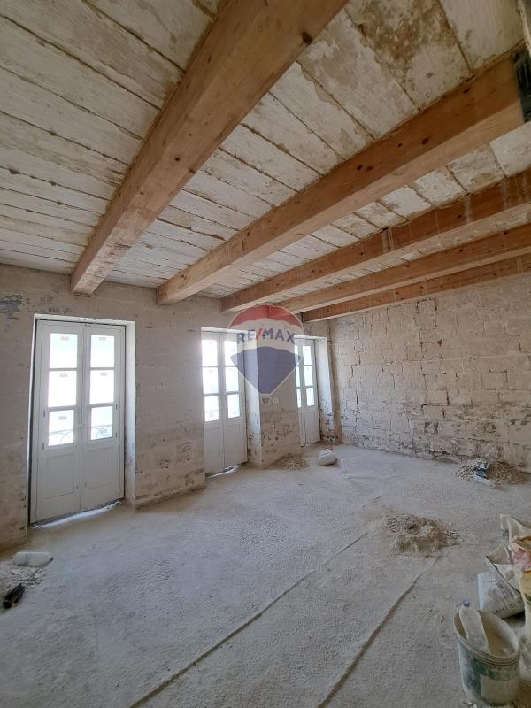 Office space to rent in Valletta